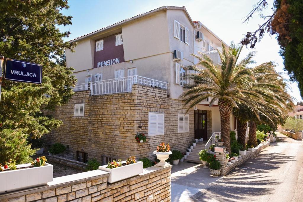 Royal Rooms Novalja Exterior foto