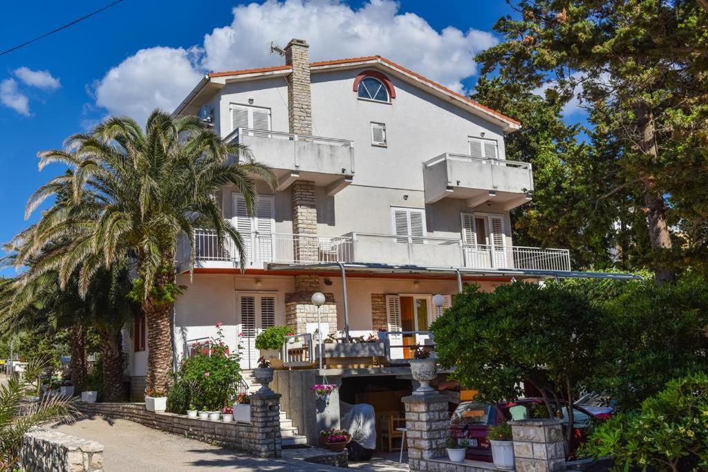 Royal Rooms Novalja Exterior foto